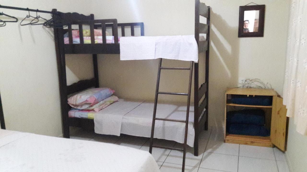 Hostel Famille Brun Trevo São João da Boa Vista Kültér fotó